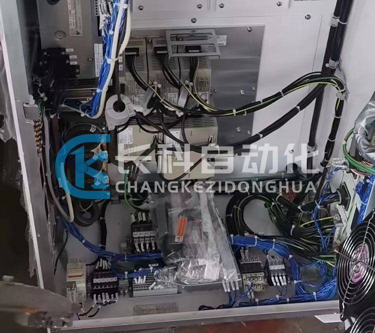 安川玻璃基板搬運(yùn)機(jī)器人NX100/ECS1200DN-L 安川玻璃基板搬運(yùn)機(jī)器人NX100/ECS1200DN-L